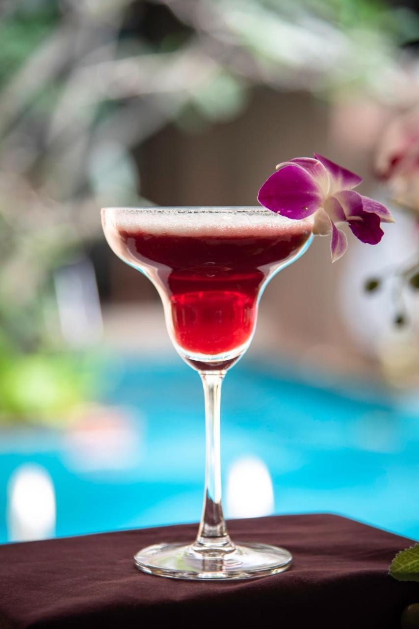 Shanaya Beach Resort & Spa Phuket Patong Zewnętrze zdjęcie